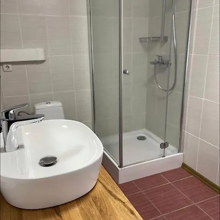 Дом отдыха Mira House *