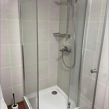 Дом отдыха Mira House *