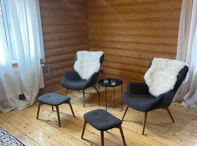 Mira House