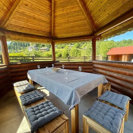 Дом отдыха Mira House
